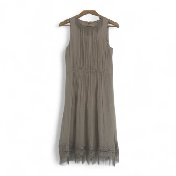 Elie Tahari NWT- $498 100% Silk Demetria Sleeveless Chain-Trim Silk Dress 8 - Picture 2 of 16